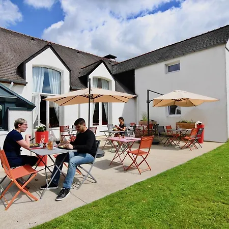 Hotel Ibis Kergaradec 3*