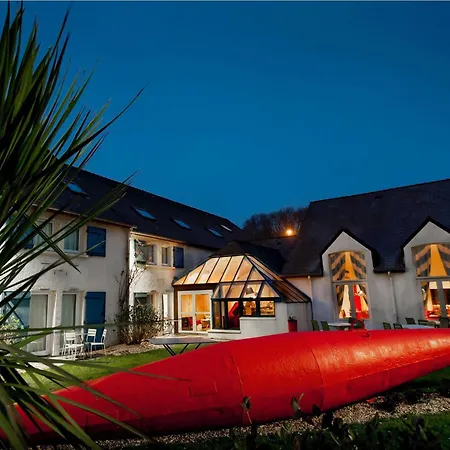 Ibis Kergaradec Otel 3*